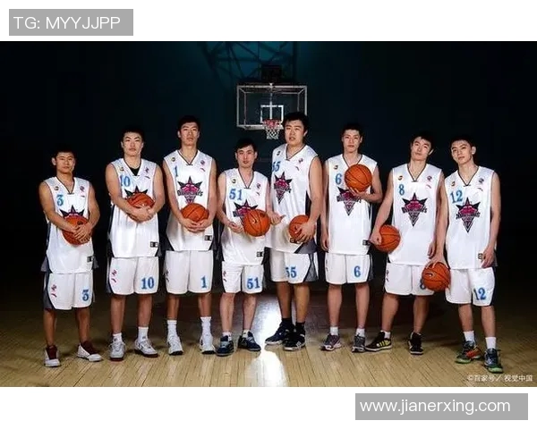 重庆篮球队灵活性排名创新高展现团队实力与战术创新